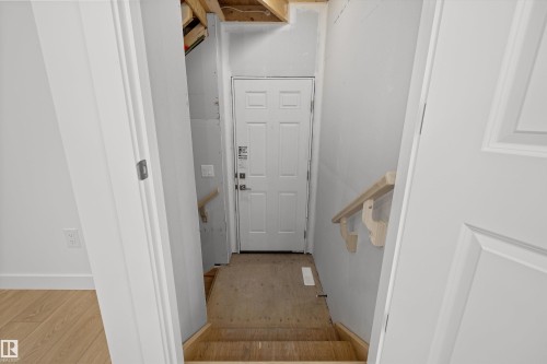 632 176 Avenue, Edmonton, AB - Indoor Photo Showing Other Room