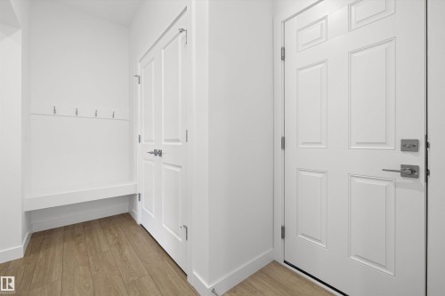 632 176 Avenue, Edmonton, AB - Indoor Photo Showing Other Room
