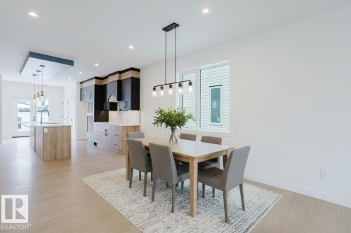 9709 157 St Nw, Edmonton, AB - Indoor Photo Showing Dining Room