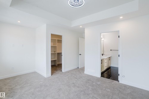 9709 157 St Nw, Edmonton, AB - Indoor Photo Showing Other Room
