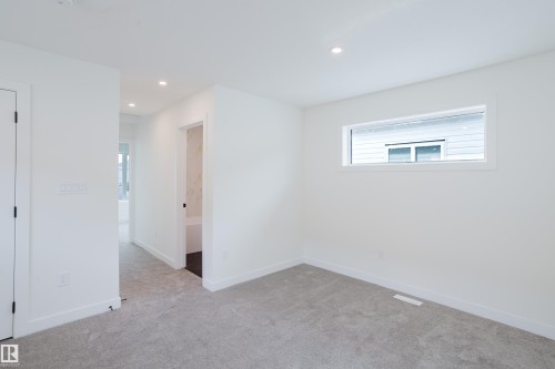 9709 157 St Nw, Edmonton, AB - Indoor Photo Showing Other Room