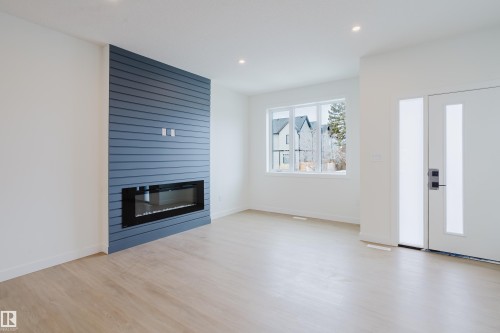 9709 157 St Nw, Edmonton, AB - Indoor Photo Showing Living Room With Fireplace