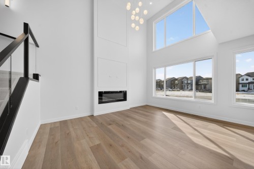 211 Paterson Link Link, Edmonton, AB - Indoor With Fireplace