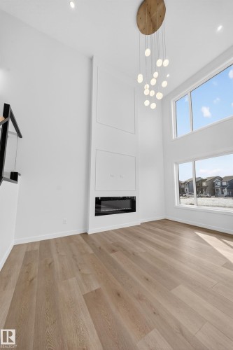 211 Paterson Link Link, Edmonton, AB - Indoor With Fireplace