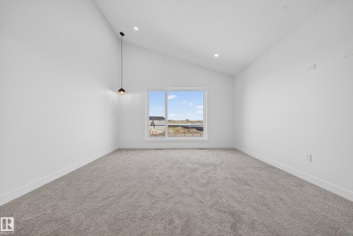 211 Paterson Link Link, Edmonton, AB - Indoor Photo Showing Other Room