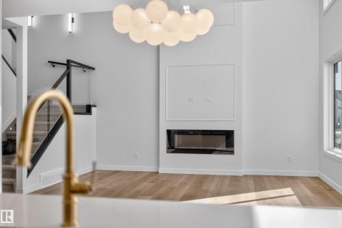 211 Paterson Link Link, Edmonton, AB - Indoor With Fireplace