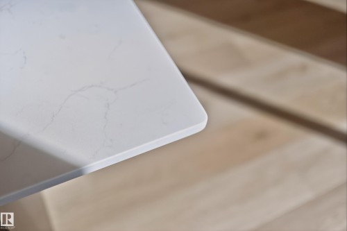 211 Paterson Link Link, Edmonton, AB - Indoor Photo Showing Other Room