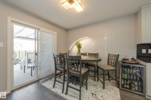 8 Ebbers Close, Edmonton, AB - Indoor Photo Showing Dining Room