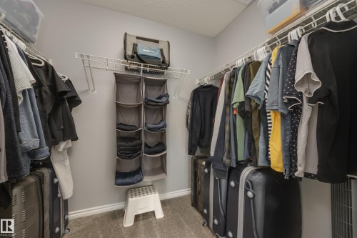 8 Ebbers Close, Edmonton, AB - Indoor With Storage