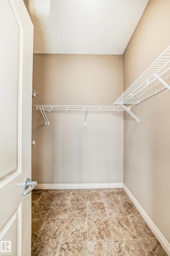 13 12610 15 Avenue, Edmonton, AB - Indoor With Storage