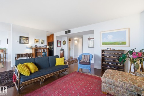 1105 8340 Jasper Avenue, Edmonton, AB - Indoor Photo Showing Living Room