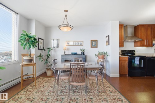 1105 8340 Jasper Avenue, Edmonton, AB - Indoor