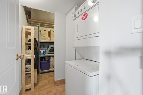 1105 8340 Jasper Avenue, Edmonton, AB - Indoor Photo Showing Laundry Room