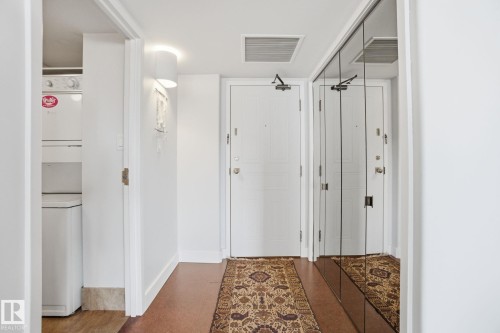 1105 8340 Jasper Avenue, Edmonton, AB - Indoor Photo Showing Other Room