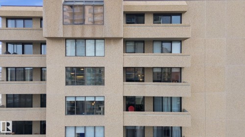 1105 8340 Jasper Avenue, Edmonton, AB - Outdoor