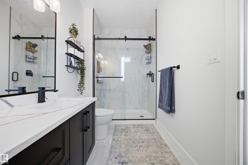 35 Dorais Way, Fort Saskatchewan, AB - Indoor Photo Showing Bathroom