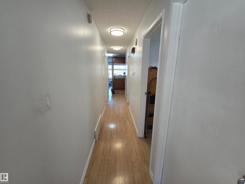 10282 87 Street, Edmonton, AB - Indoor Photo Showing Other Room