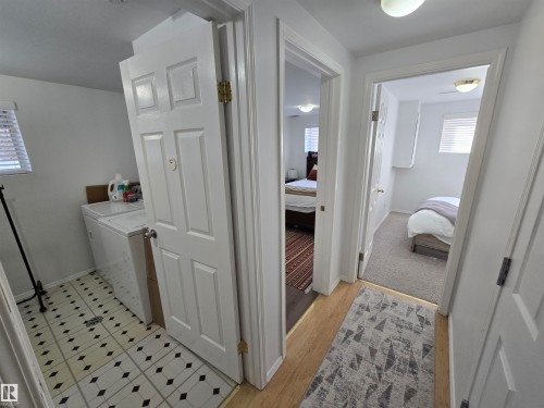 10282 87 Street, Edmonton, AB - Indoor