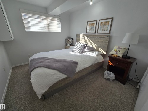 10282 87 Street, Edmonton, AB - Indoor Photo Showing Bedroom