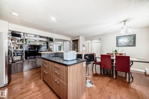 351 Griesbach School Road, Edmonton, AB - Indoor