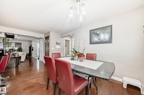 351 Griesbach School Road, Edmonton, AB - Indoor Photo Showing Dining Room