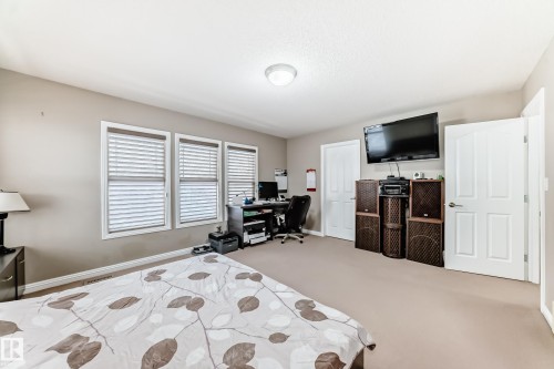 351 Griesbach School Road, Edmonton, AB - Indoor Photo Showing Bedroom