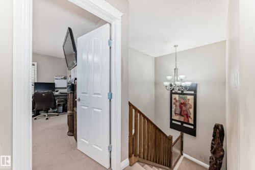 351 Griesbach School Road, Edmonton, AB - Indoor