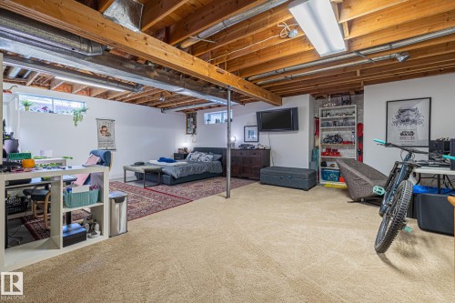 View of carpeted bedroom - 175 Roy Street, Edmonton, AB - Indoor Photo Showing Basement