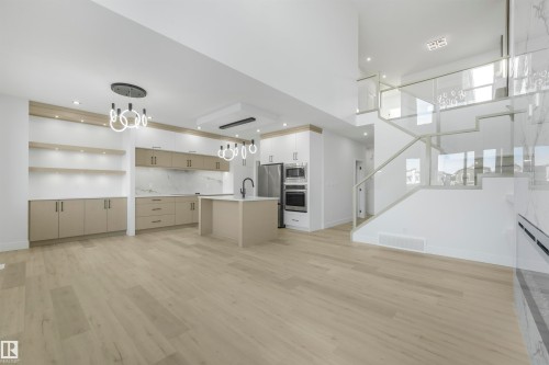 3510 44 Avenue, Beaumont, AB - Indoor Photo Showing Kitchen
