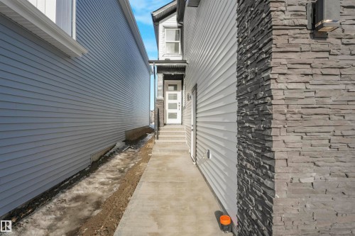 3510 44 Avenue, Beaumont, AB - Outdoor