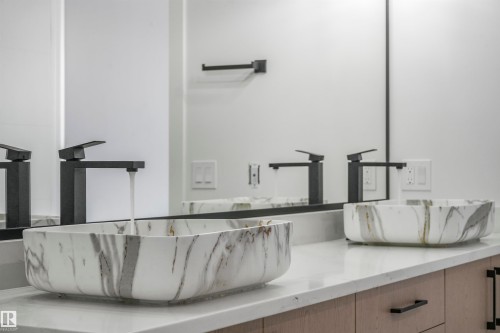 3510 44 Avenue, Beaumont, AB - 