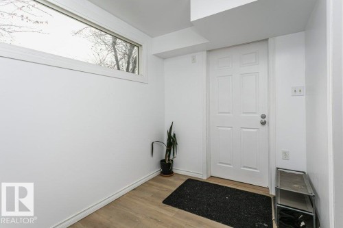 8607 62 Street, Edmonton, AB - Indoor Photo Showing Other Room