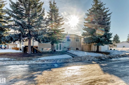 6111 18 Avenue, Edmonton, AB - Outdoor