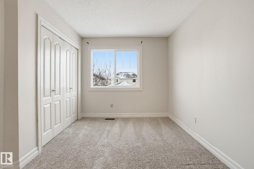 2424 Casselman Crescent, Edmonton, AB - Indoor Photo Showing Other Room