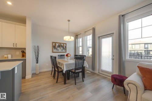 4869 Kinney Road, Edmonton, AB - Indoor Photo Showing Dining Room