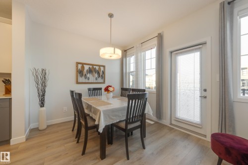 4869 Kinney Road, Edmonton, AB - Indoor Photo Showing Dining Room