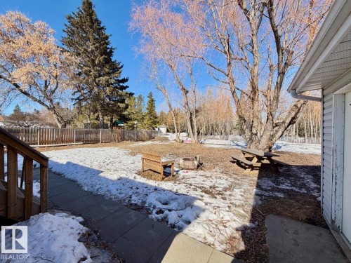 4802 Mackenzie Av, Drayton Valley, AB - Outdoor