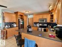 4802 Mackenzie Av, Drayton Valley, AB  - Indoor Photo Showing Kitchen 