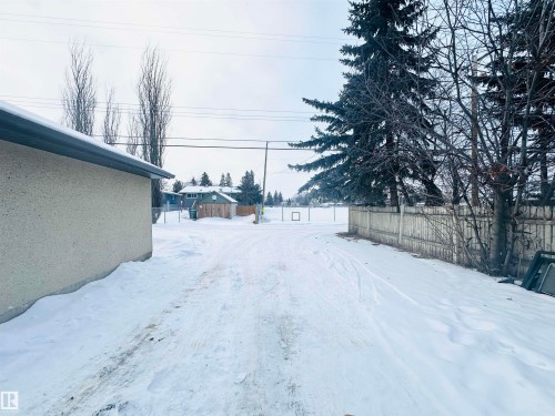 4014 53 Street, Wetaskiwin, AB - Outdoor