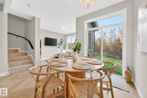 431 Conroy Crescent, Edmonton, AB - Indoor Photo Showing Dining Room