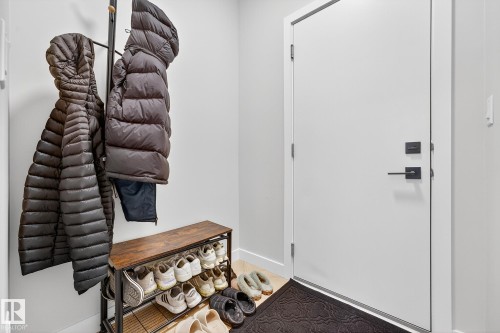 431 Conroy Crescent, Edmonton, AB - Indoor Photo Showing Other Room