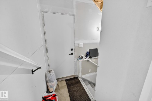 431 Conroy Crescent, Edmonton, AB - Indoor