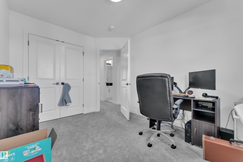 9548 Carson Bend Sw, Edmonton, AB - Indoor Photo Showing Office