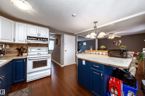 72 Ridgewood, St. Albert, AB - Indoor Photo Showing Kitchen With Double Sink