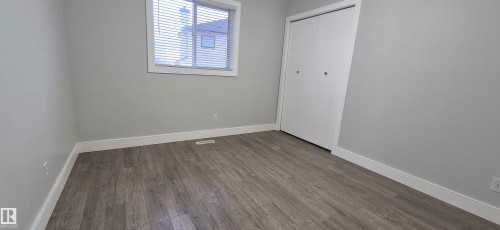 408 Jennings Bay Nw, Edmonton, AB - Indoor Photo Showing Other Room