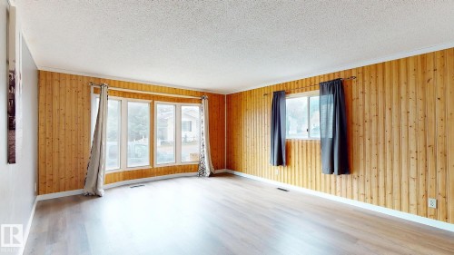 22 West View Boulevard, Edmonton, AB - Indoor Photo Showing Other Room