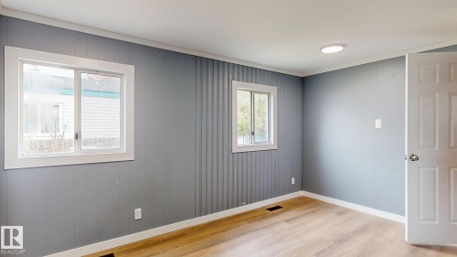 22 West View Boulevard, Edmonton, AB - Indoor Photo Showing Other Room