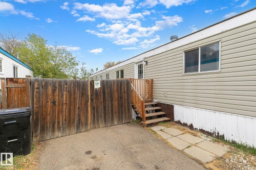 22 West View Boulevard, Edmonton, AB - Outdoor With Exterior