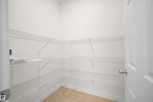 18971 28 Avenue, Edmonton, AB - Indoor With Storage