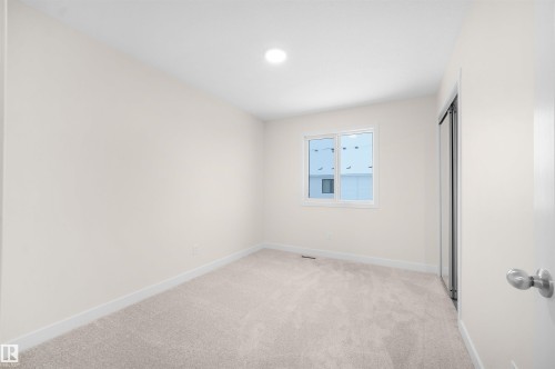 18971 28 Avenue, Edmonton, AB - Indoor Photo Showing Other Room